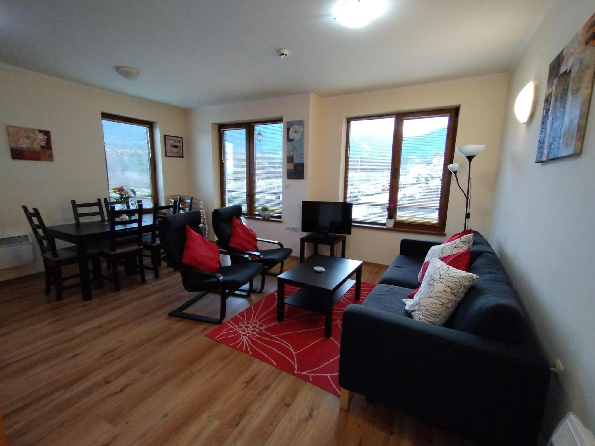 Cedar Lodge 4 Self-Catered Apartment Бансько Екстер'єр фото